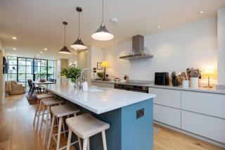 Veeve - The Climbing Rose - 3