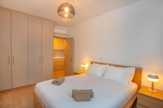Crown Hall Suites - 2