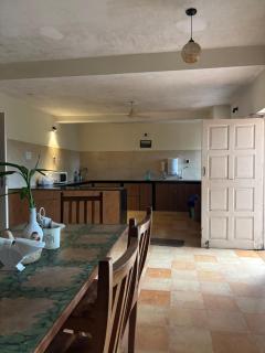 The White House 5bhk Luxury Villa Saligoa - 1