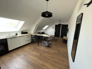 Studio Centre Bourg Arrivée et Départ Autonome - 3