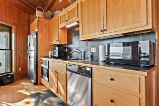 Rustic Retreat - 4