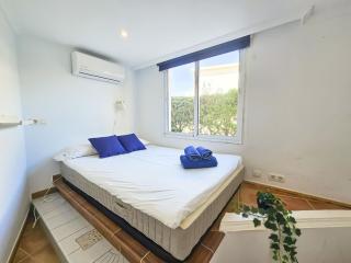 Stella Maris Beachfront Suite - 1