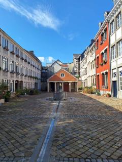 Charmant Duplex Historique au Cœur de Liège - 2