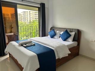Zenith Service Apartments - Entire 2BHK Near Mumbai Airport and IIT Powai - 9