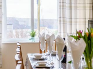 Gwbert Holiday Cottages, Riversmouth - 8