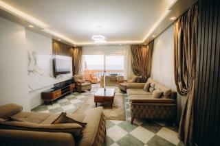 Sea View three bed room High Floor fully AC free WI-FI and parking for familes only - 1