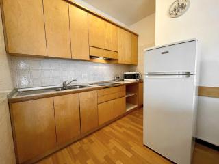 Spacious flat near the beach - 8