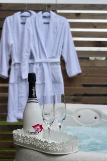 Chestnut Meadow Country Park - 9