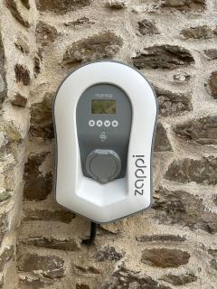 Luxury Farmhouse Retreat with Private Hot Tub & EV - 3