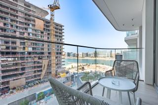 Prime 1 Bedroom with Private Beach in Beachfront - 3