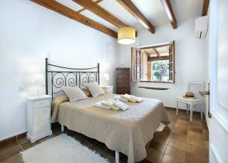 Villa Can Riba - Exclusive Holidays - 1