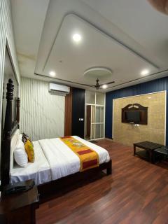 The Secret Resort - 8