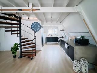 Coastal A-Frame Hideaway - 6