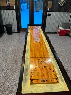 4 bedroom house with hot tub - 6