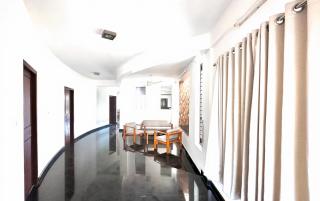 Kovalam Sea View Retreat with Spacious Stay & Parking - 8