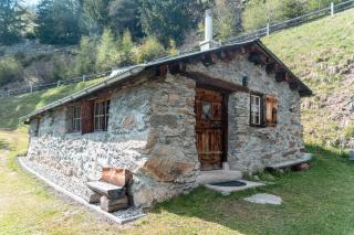 Idyllisches und alleinstehendes Maiensäss in Valposchiavo - 8