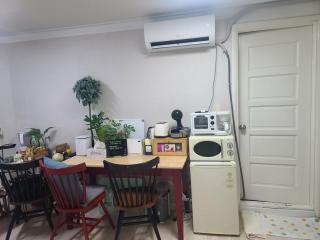 Seoul Station West 10 min on foot bus stop 1 min - 5