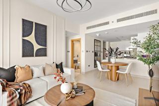 Silkhaus Lavish 3BDR Stay in Radiant Boulevard - 0