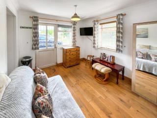 Stag Cottage - 8