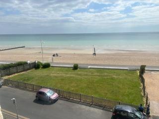 Seafront apartment - 1