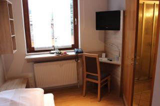 Hotel Dreimädelhaus - Espelkamp-Mittwald - 4