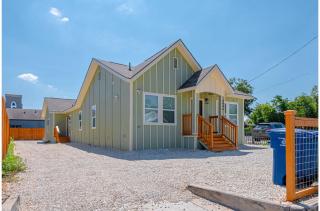 Generous 5BR3BA Haven Close to Alamo Riverwalk - 7