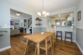 Plan A Trip To Georgia Aquarium In This Comfy 3BR - 4