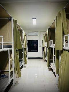 The Witcher Hostel - Vientiane - 9