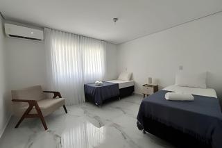 Casa com Piscina a 5 min da Praia – 3 Quartos, A/C - 1