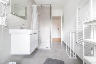 B16 Workers Home - 1