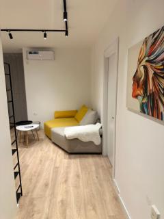 Regina's Modern 2bedroom in Center - 4