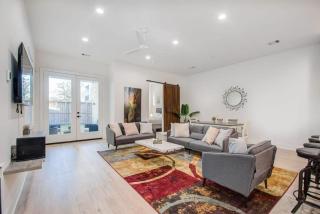 4BD Modern Farmhouse Mins Rest & Attractions - 5