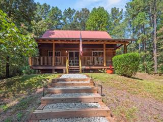 Log Cabin Retreat - 6