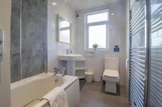 Ashgrove House - 3 bedroom - 6