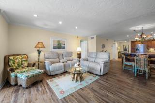 Peppertree Penthouse #803 - 5