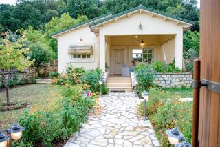Rita's Cozy Country Home - 9