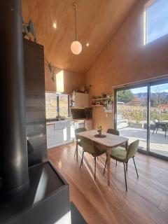 Mountain View Barn with Spa - 8