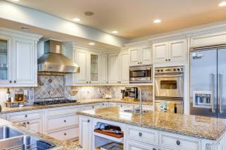 Outdoor Oasis! Luxe Hilltop Home in San Marcos - 7