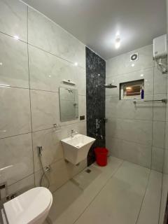 Orleenz Home stay - 3