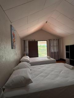 Santa Lastenia Forest House - 8