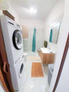Front Seaview Cozy Room in shared flat - Sliema R1 - 6