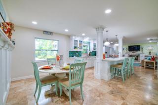 Outdoor Oasis with Bar and Lanai Tavares Escape - 4