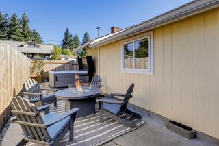 Walk to Dtwn Camas! Updated Home with Game Room - 0