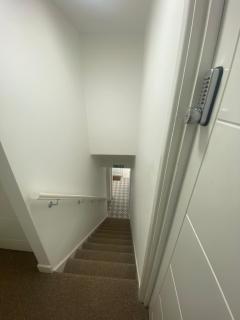 En-suite room by Airport and NEC - 2