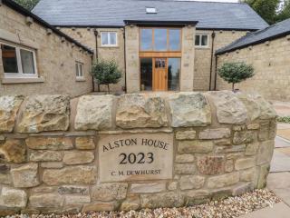 Alston House - 8
