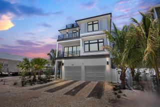 Sunkissed Shores - 9