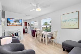 Beach Sunrise Villa - 8