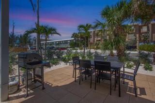 Beach Sunrise Villa - 5