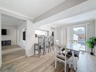 3012 E Norfolk Street - 5