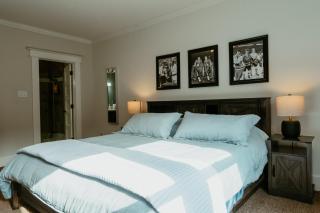 Modern Townhouse in the Heart of Downtown - 9